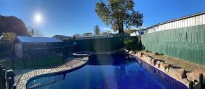 big group entire house 15 beds