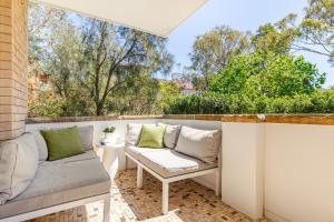 Stylish and perfectly located Bondi Beach hideaway