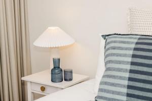 Panoramic Water & Mountain Views - 10 mins to CBD