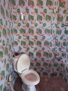 Chomlay Room & Restaurant