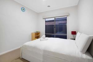 Family Home with Home Theater in Tarneit