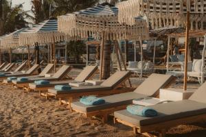 Statler Private Beach Villa Mandalika