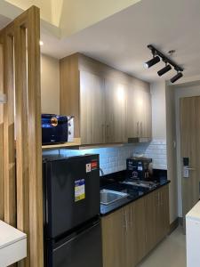 Luxe Studio at Fame Residences Malls, CBDs and More