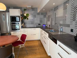 Maison lilloise style loft, 2 chambres