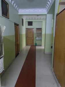 Kanchan Hotel