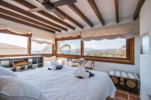 Mira al Mar by Aguilarent