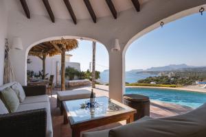 Mira al Mar by Aguilarent