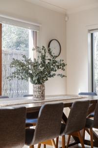 Blairgowrie Beach House a Family Getaway with Firepit