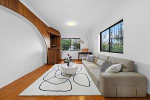 Spacious 6BR Carlingford House for Family