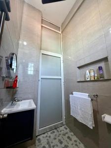 MALAIKA HOUSE Apartments