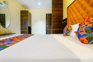 Via New Silver Elite