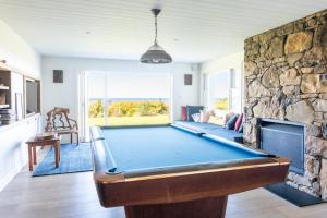 Escarpment House-28 Old Byron Bay Road, Newrybar
