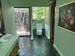 Luxury Pool Villa Near Laguna - Gym, Jacuzzi & Cinema