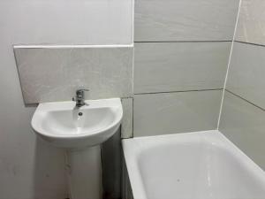 Family Room on Green road