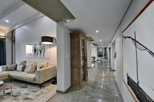 At Last Glentana Beach Manor