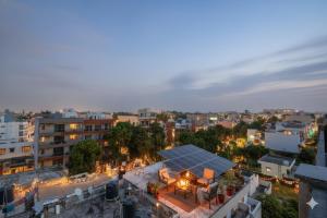 Hotel Leeef Ninee Hotel in Sector 23, Near Udyog Vihar