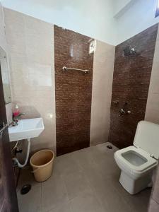 Hotel P S Villa & Banquet