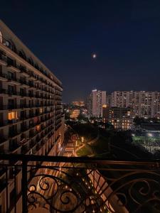 Omaxe Hazratganj Studios