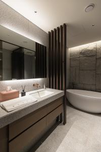 Caelum Black Gangnam Luxury Apt 카일룸블랙 강남 럭셔리 아파트