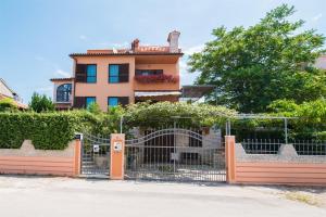 Holiday apartment Ecio