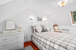 Stunning 2 Bed Riverside Cottage near Oban