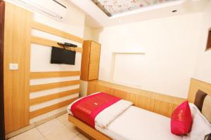 Hotel Lav-kush Deluxe 2 Min From New delhi Railway Station