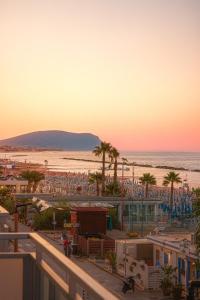 Terrazzo Panoramico Fronte Mare Zamponi