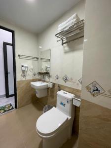 Khách sạn Đức Phúc