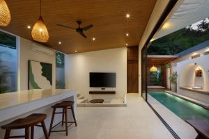 Sun Palm 1 - Kuta central Lombok - Free Gym Membership