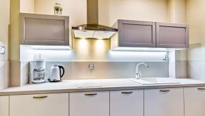 Apartamenty Rezydencja Karkonoska blisko szlaków i wyciągów by Royal Aparts