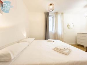 Blue Palace 5E Tirabora Short Rent