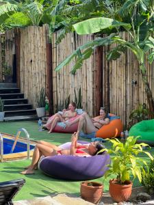 Hangover Chill & Hill Hostel