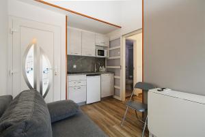 Apartments Prostin 1030