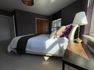 Luxury City Centre Apartment, Winchester
