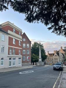 Luxury City Centre Apartment, Winchester