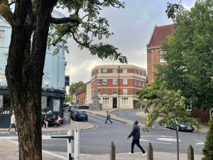 Luxury City Centre Apartment, Winchester