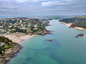 Finest Retreats - Furzehill