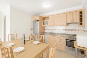 Playa San Juan - Las Brisas Apartment - 2 min Beach