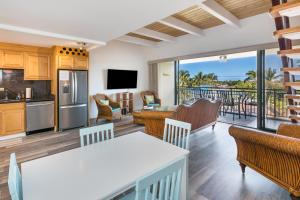 Kona Alii Penthouse 710 condo