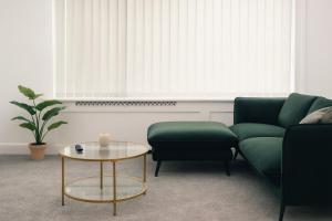 Comfortable 3 bed in Winchester - Parking