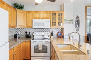 Alii Villas #301 condo