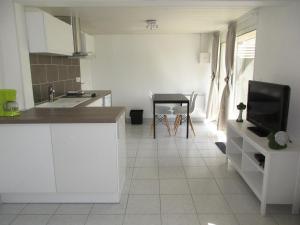 Charmant logement lumineux - Terrasse privee - Wifi