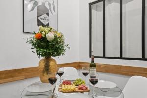 Lavie Maison I Marais Family with terrace