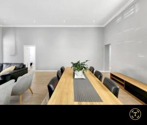 Location is Key Fresnaye 3 Bedroom Home
