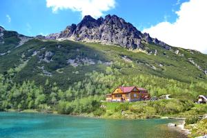 NATIF Apartment Poprad - Near High Tatras, Free Parking, Garage