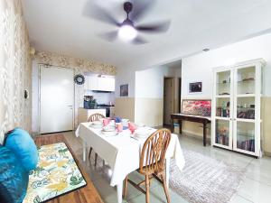 AZ 3Rooms Apartment at De Centrum Bangi-Putrajaya