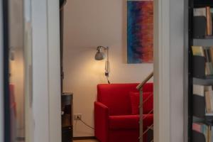 Luxury Apt Priori 46 in City Centre - ItalyWeGo