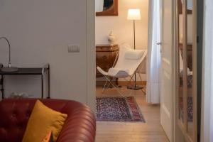 Luxury Apt Priori 46 in City Centre - ItalyWeGo