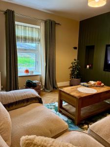 LAKE VIEW Luxury Apartment