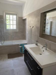 villa de charme Saint Raphael proche centre